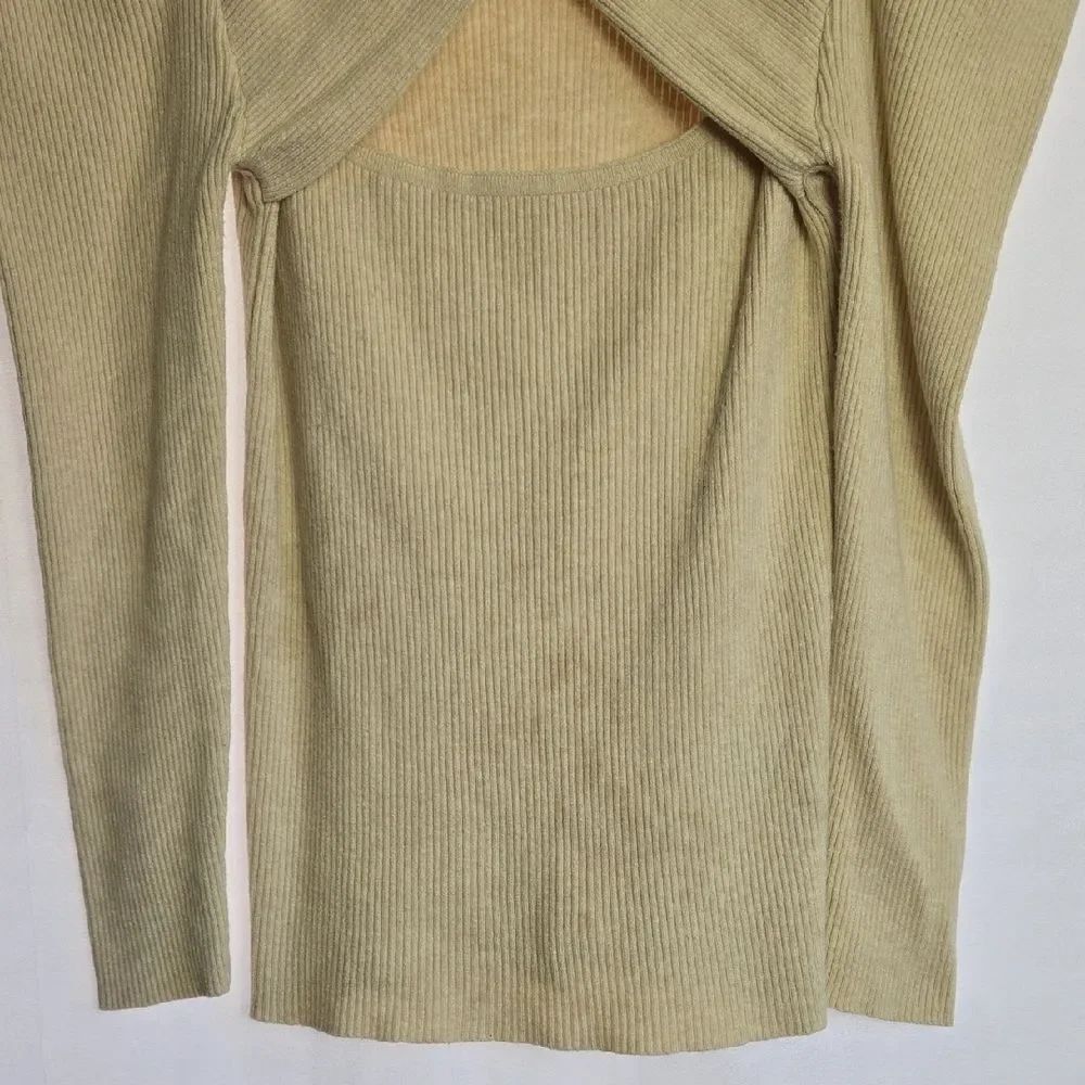 SHEIN Cream Ribbed Knit Top - Picture 4 of 11